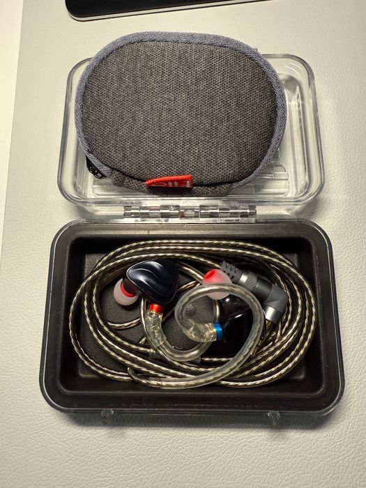 Casti Hi-Fi Fiio FH3