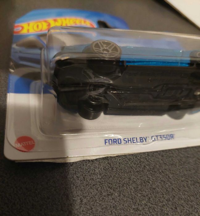 Hot Whlees Masina cu defect rar din fabrica (Ford Shelby albastru)