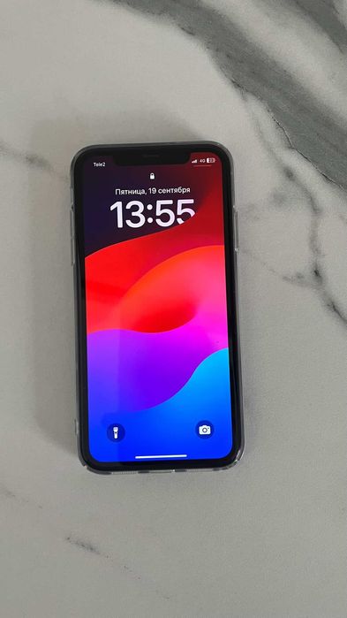 Продам айфон 11 срочно