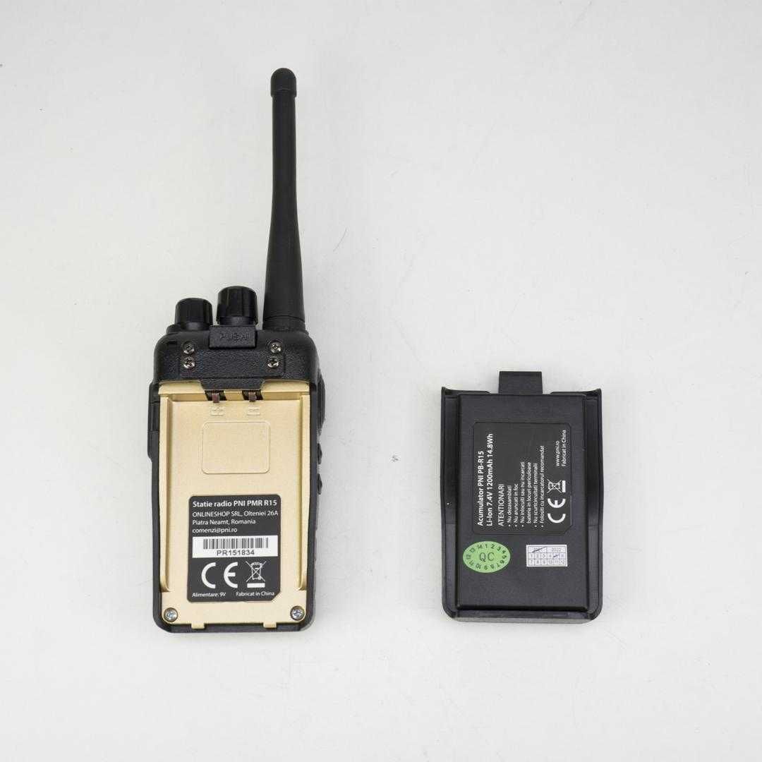 Statie radio PMR Walkie Talkie portabila profesionala PNI R15