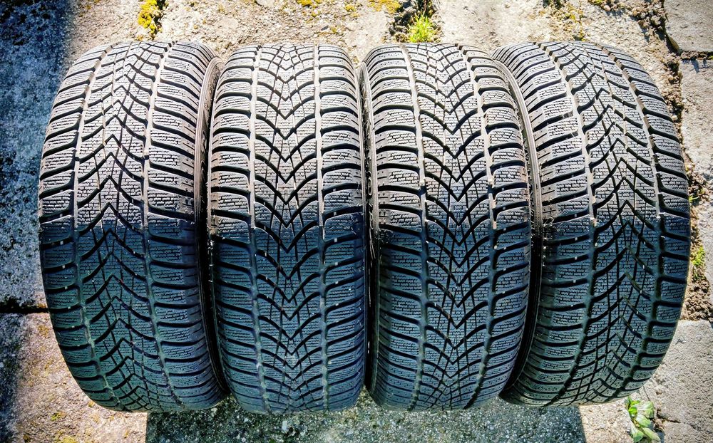 Dunlop Winter Sport 5 205/55/16 de 7mm