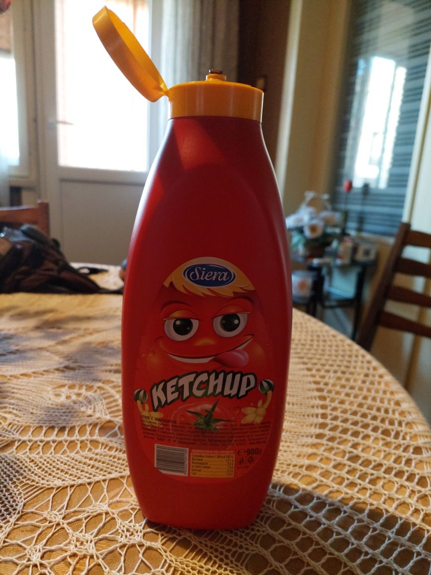 Детска играчка тип кетчуп