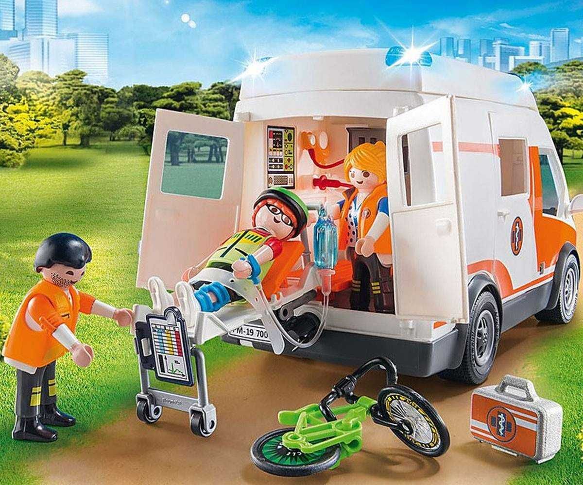 Playmobil Country, Farm Fun - 70134 и Playmobil, City Life - 70049