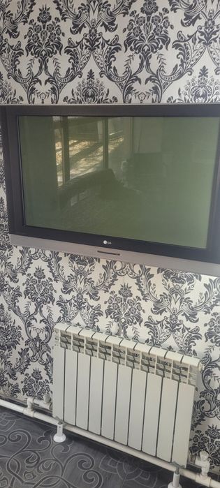 Продаю телевизор