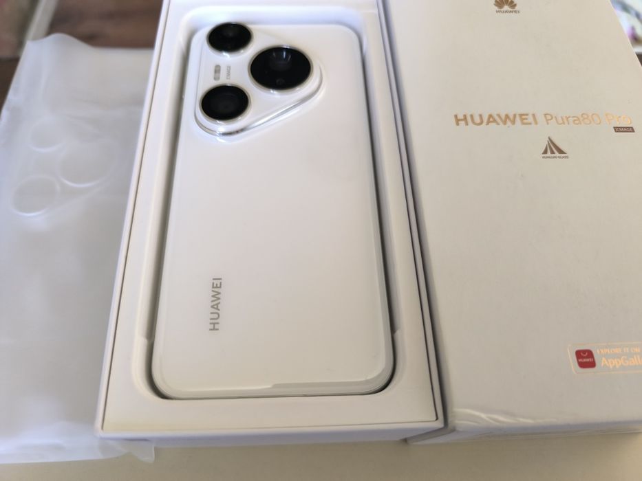 Vând/Schimb Huawei Pura 80 Pro model Glazed White 512 GB 12 GB