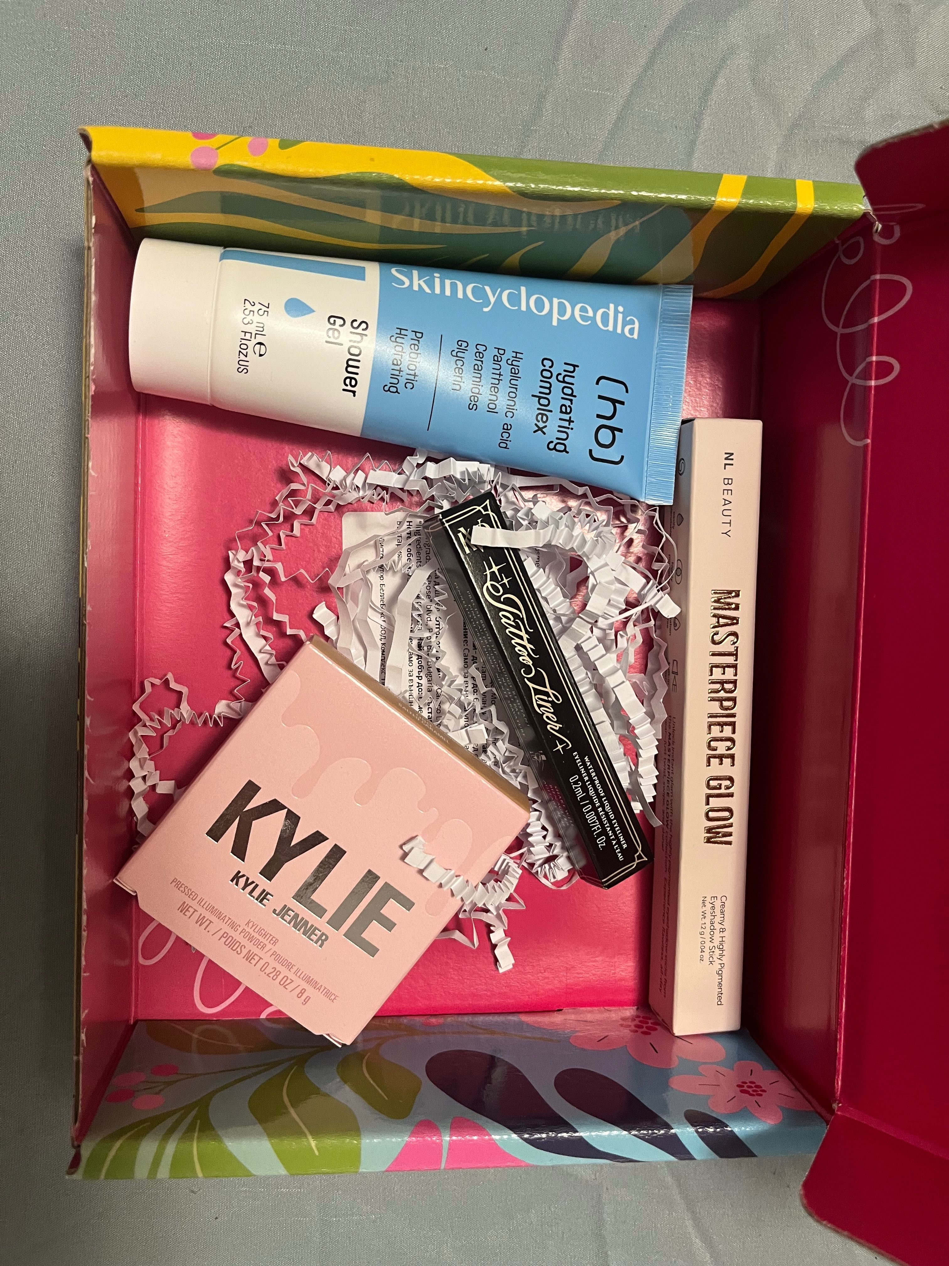 Belle box кутия с 4 продъктя