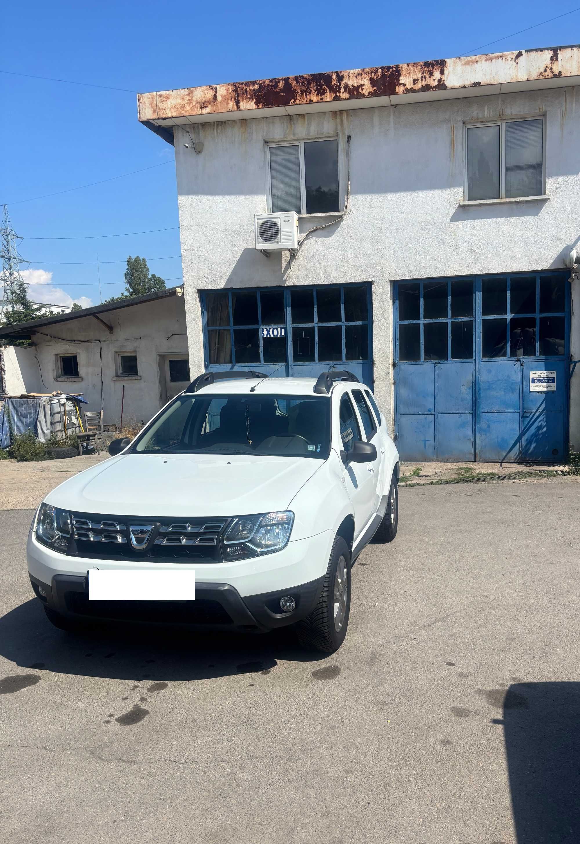 Dacia Duster 1.6 газ/бензин фабрично