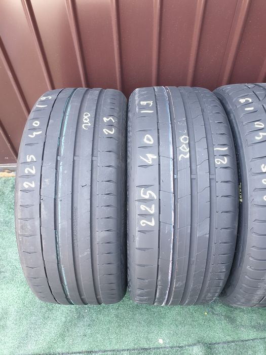 225.40.19 2x Continental 2x Bridgestone