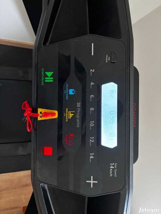 Продавам Пътека за бягане Domyos RUN100E