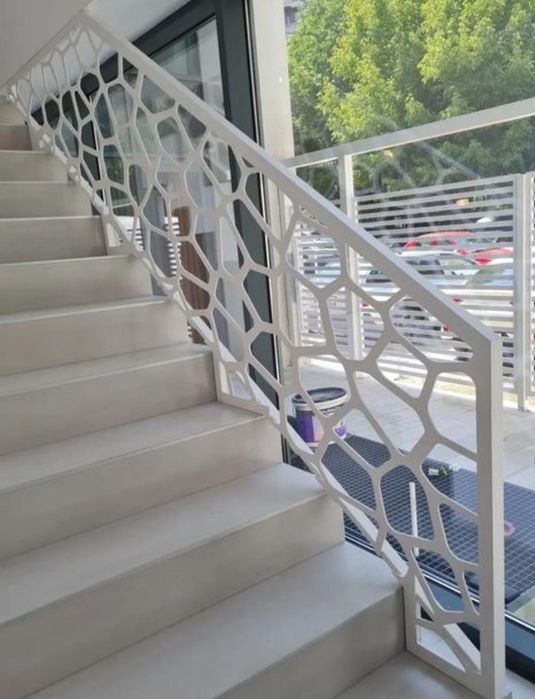 Confectii metalice,  tabla debitata , balustrade, garduri