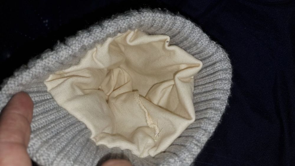 Комбинезон и шапка