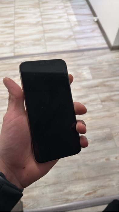 iPhone X pentru piese baterie 100%