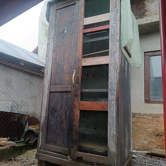 Vând coteț( maternitate) iepuri