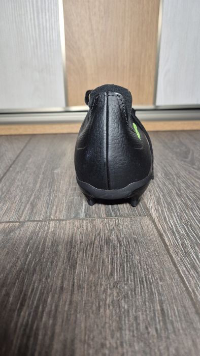 Adidas Predator League Mg fotbal