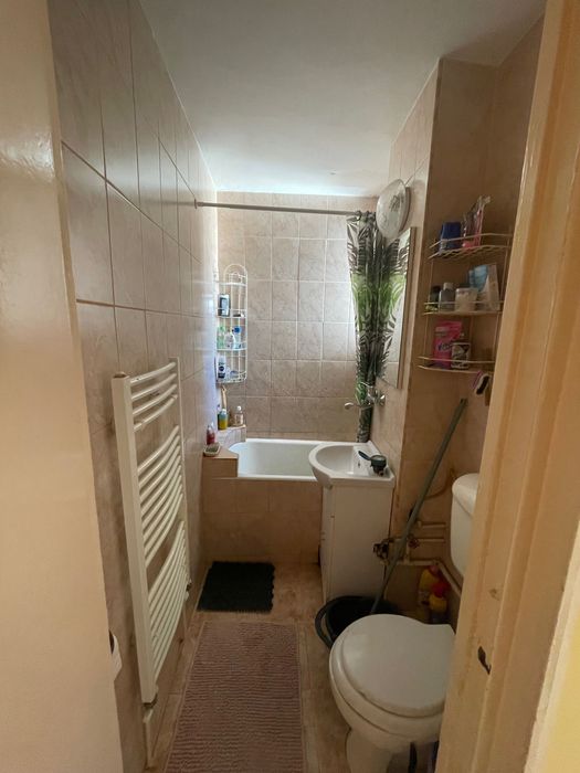 Apartament de vânzare