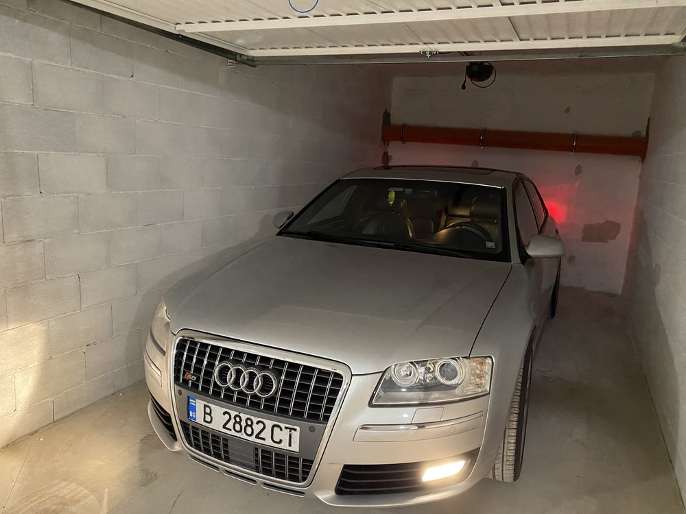 Audi A8 4,2 S8 face