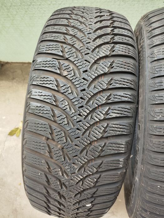Kumho 205/55/16 зимни