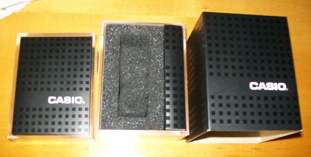 Cutie nouă pentru ceas CASIO