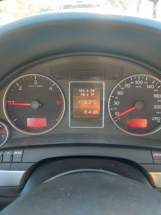 Audi A4 B 7 motor 2.0 cod BRE 140 cp