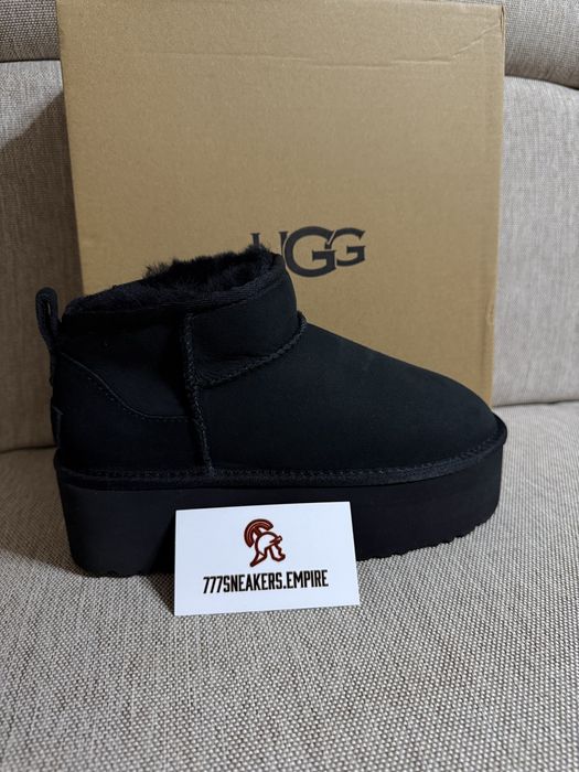 Ghete UGG Mini Negre