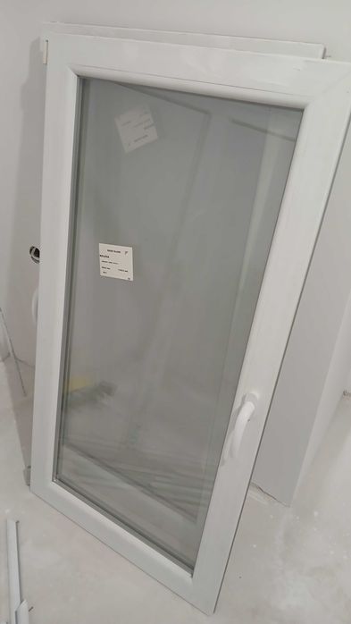 Пвц дограма 1.40м на 2.87м