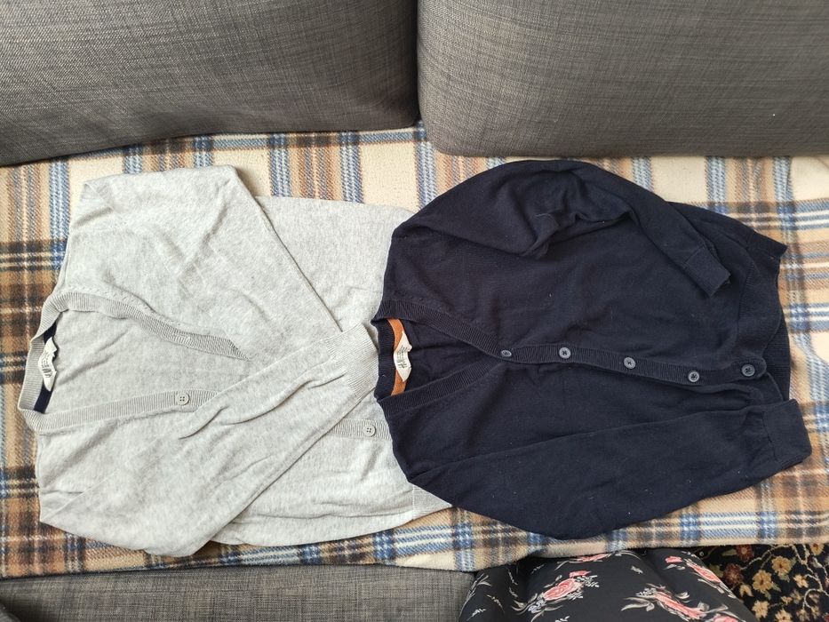 Дрехи за момче 9 до 10 год, 134-140 см блузи, 1 чифт дънки