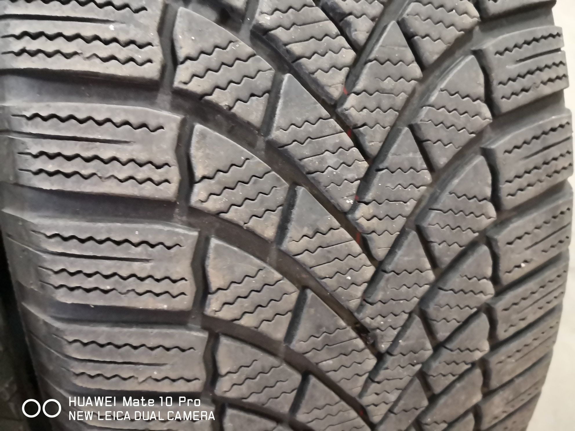 225 55 18 цола гуми като нови Bridgestone