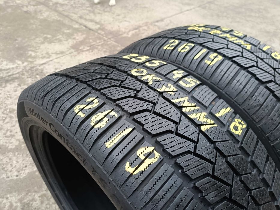 Doua anvelope iarna 235 45 18 continental wintercontact TS860 cu 7 mm