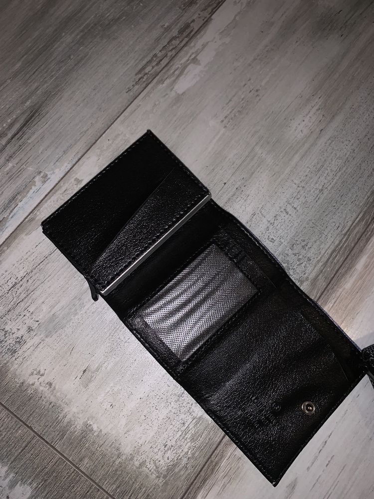 Cardholder/Портмоне Louis Vuitton,Goyard