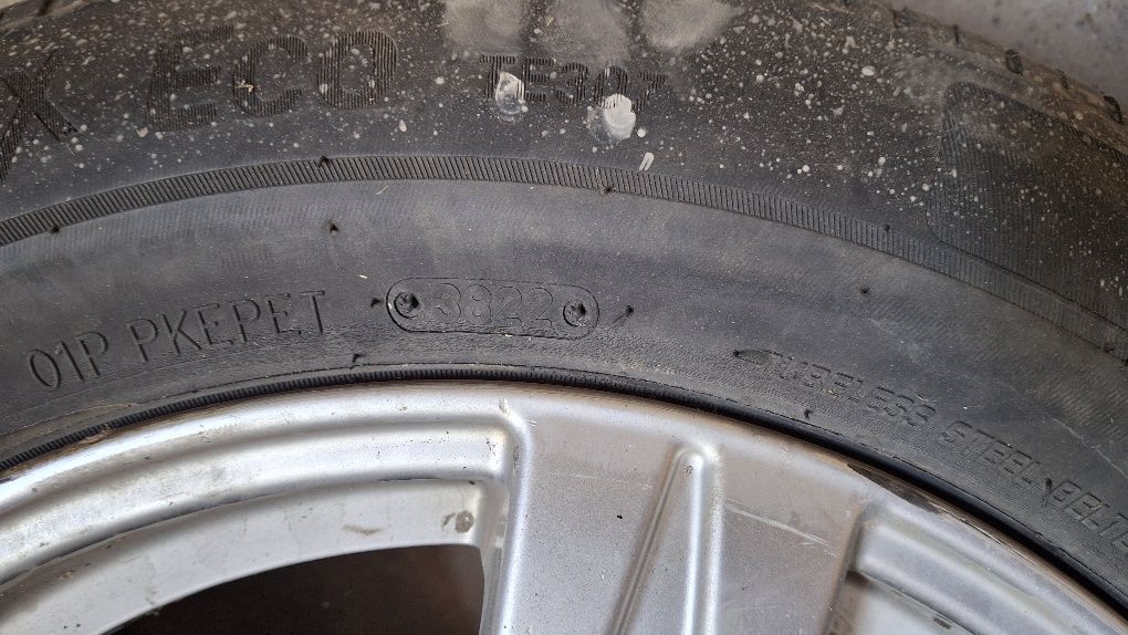 Диск с резиной 205.60. R16