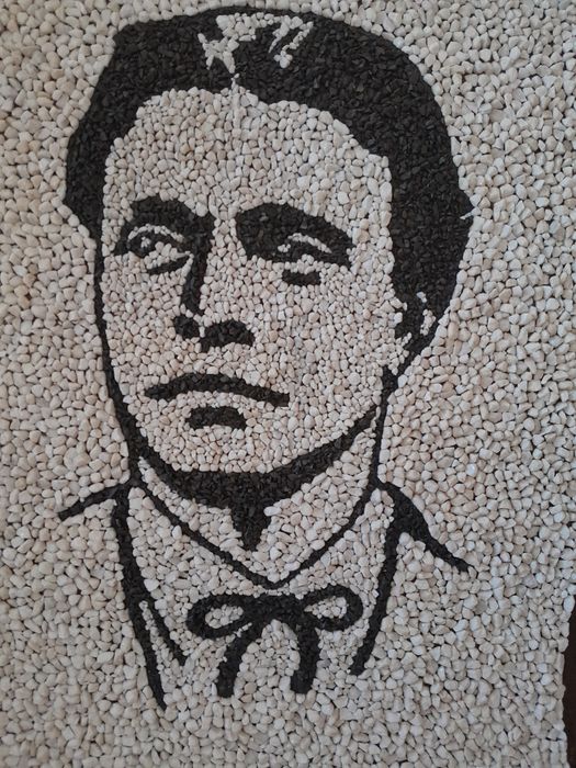 Портрет мозайка "Васил Левски"