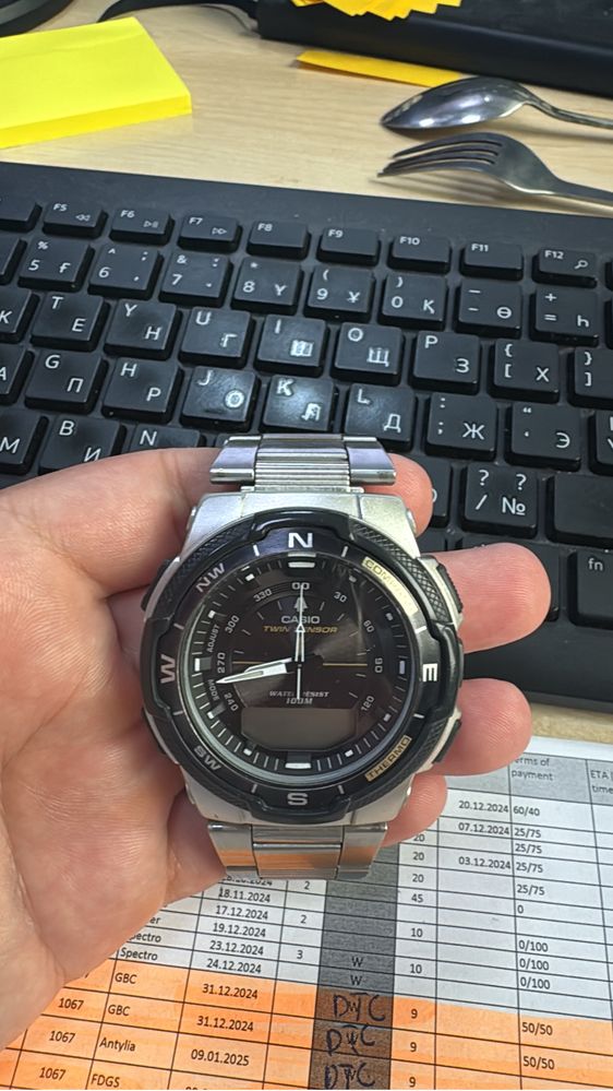Продам час CASIO SGW 500H