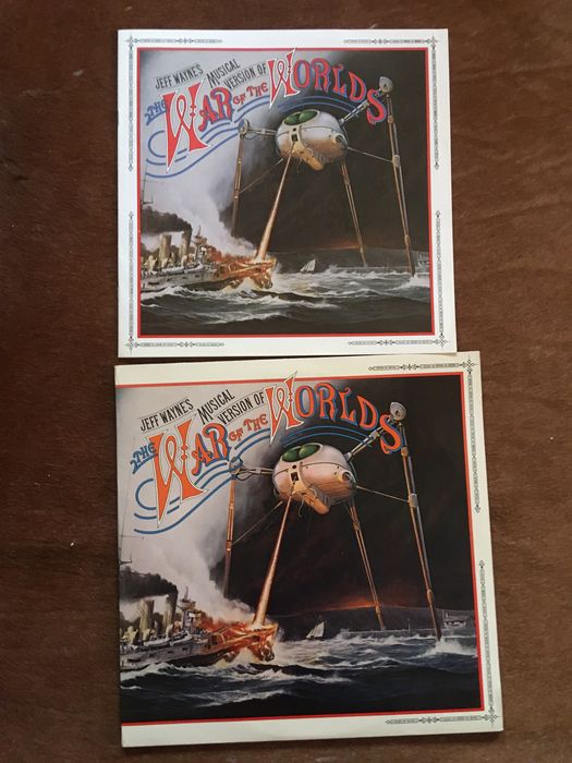 Двоина Грамофонна   плоча The War Of The Worlds