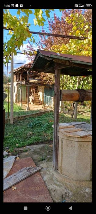 Продавам къща село Дъбене