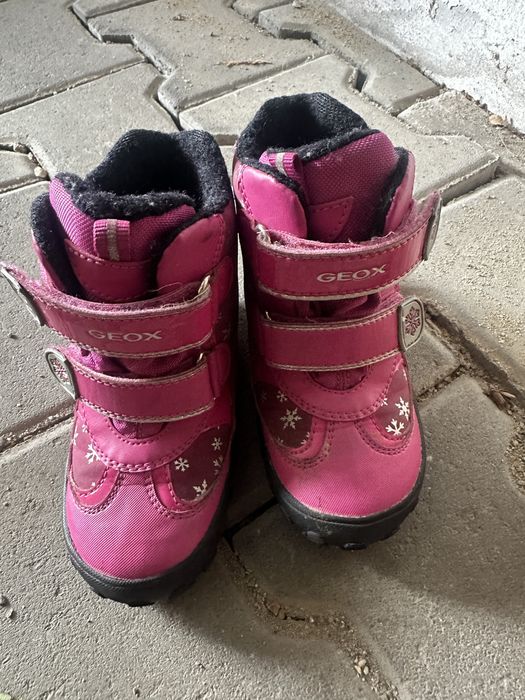 Cizme de iarna Geox marime 25