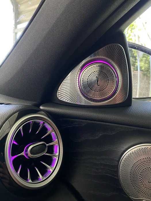 Mercedes амбиентно осветление, Светещи въздуховоди и 3D/4D Говорители