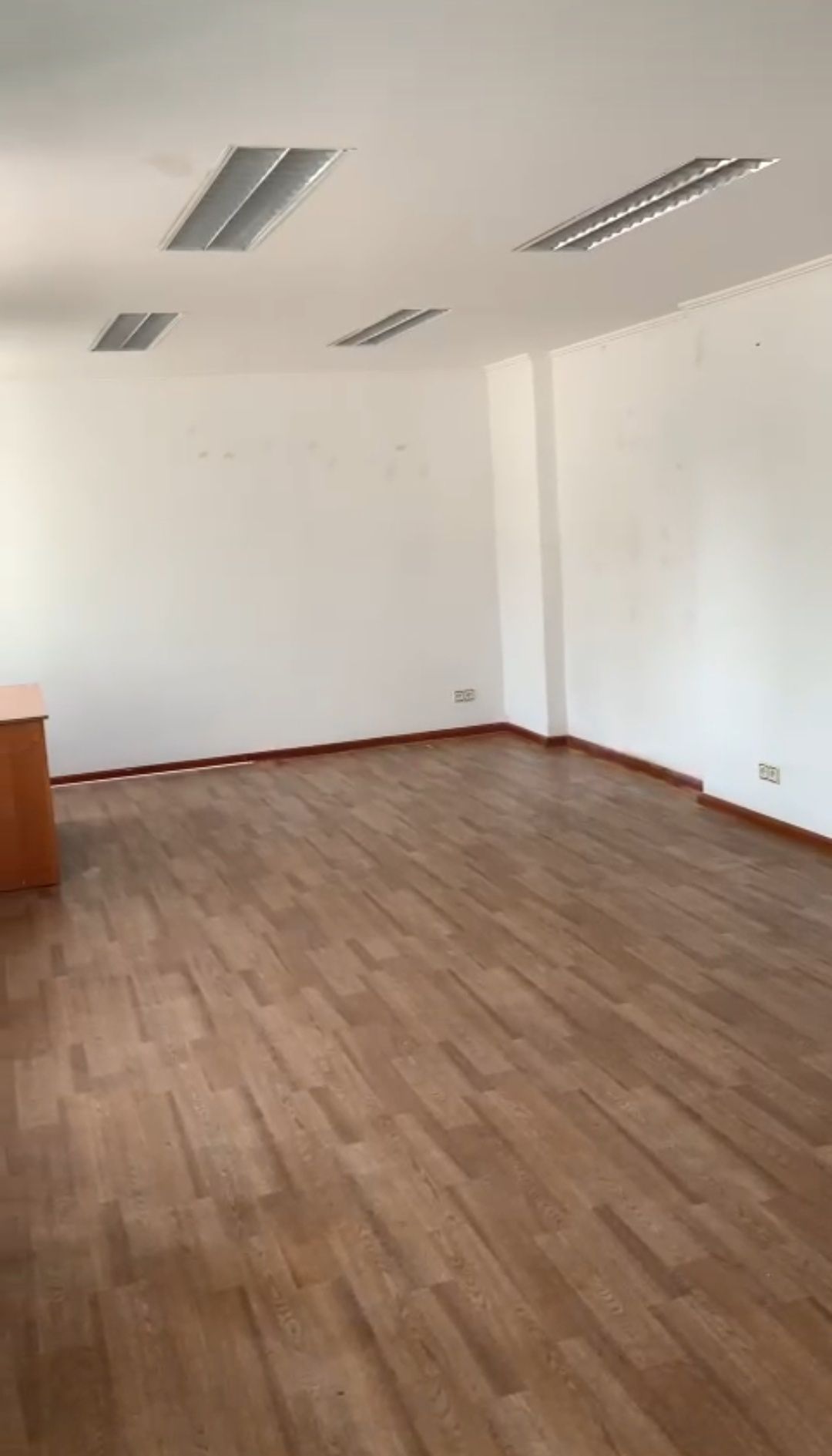 Сдается офисное помещение в аренду в центре