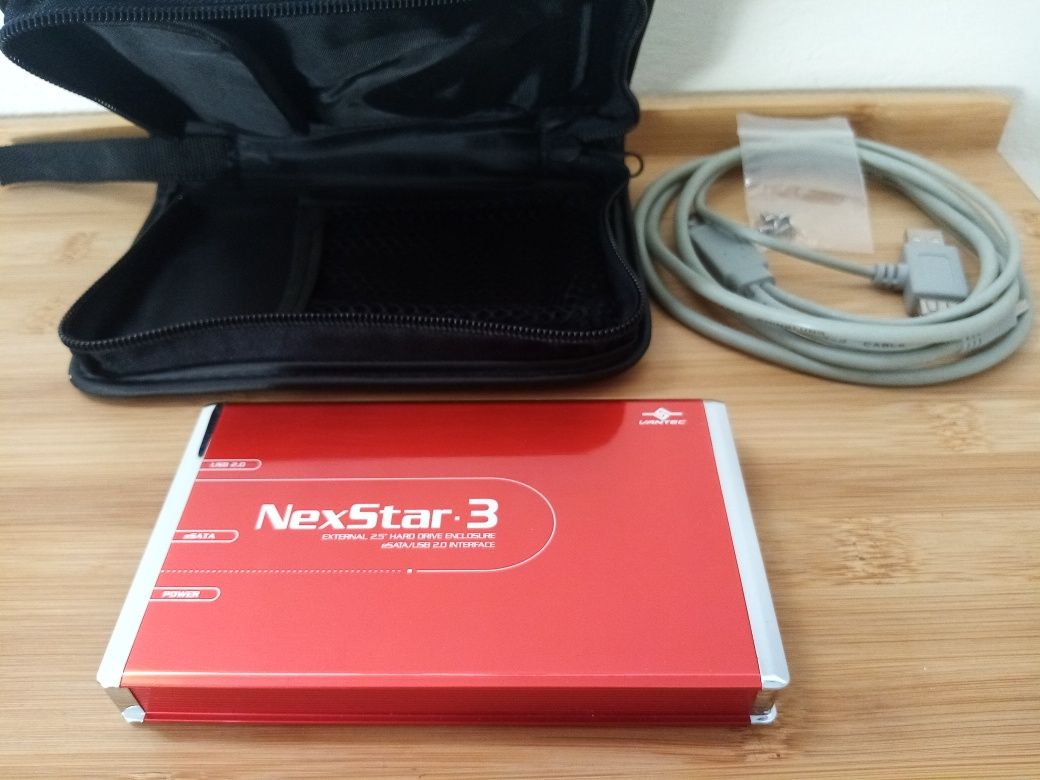 VANTEC - NexStar 3. Carcasa pentru Hard disk extern.