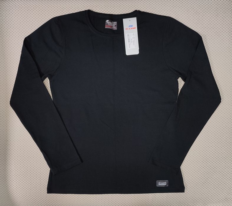 Продавам Блузи и други