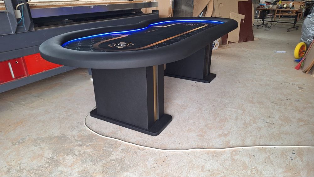 Masa poker customizata LED fabrica mese poker CustomTables.eu | STOC