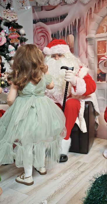 Moș Crăciun la tine acasă/serbare