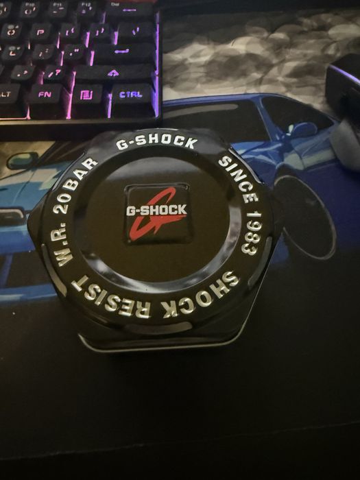 Часовник G-shock