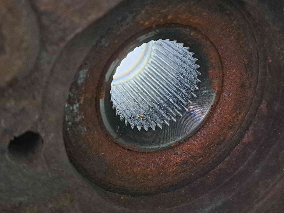 Fuzeta fata stanga Volkswagen Caddy 3 Maxi Furgon (2CH) [Fabr 2007-201