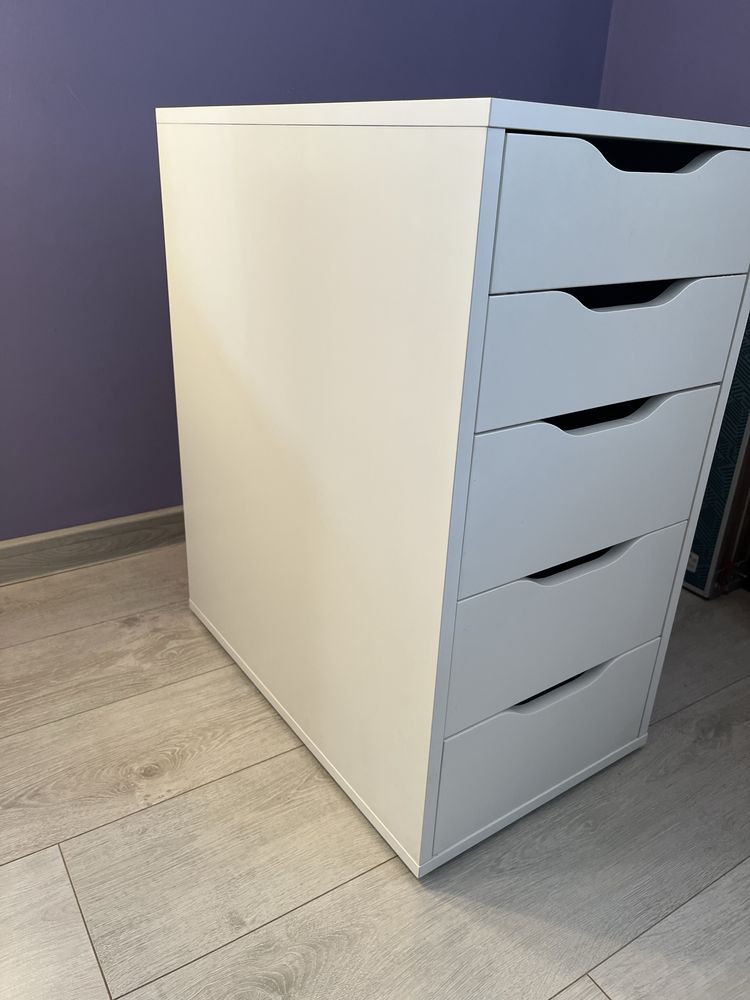 Ikea шкаф от серията Alex