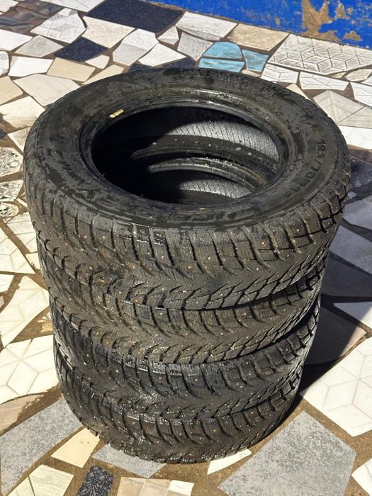 Новые шипованные шины р14