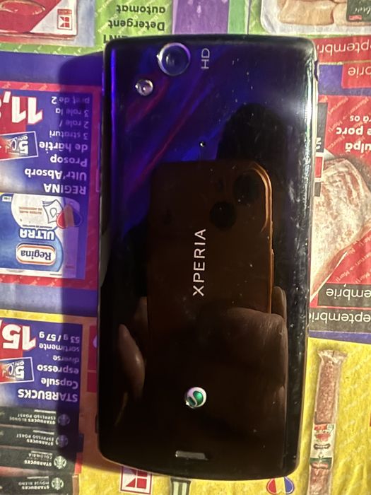 sony ericsson LT-18i (cititi anuntul)