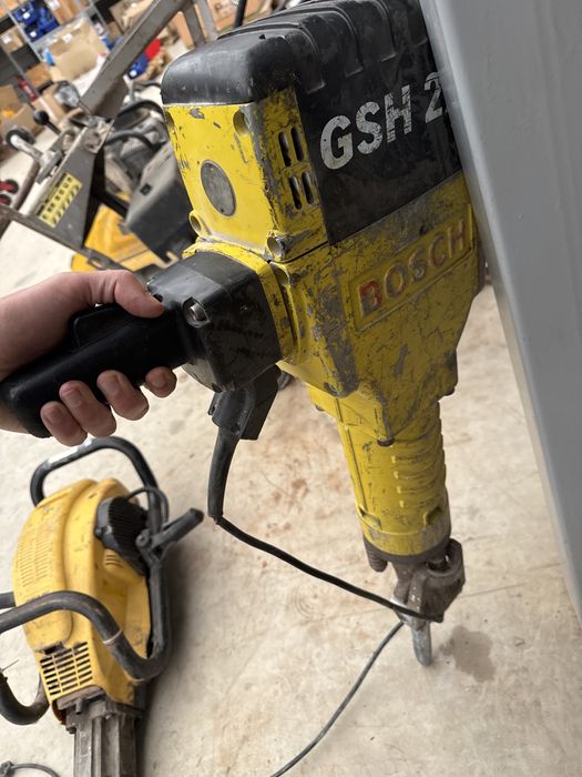 Ciocan Rotopercutor / Picamer Bosch GSH 27