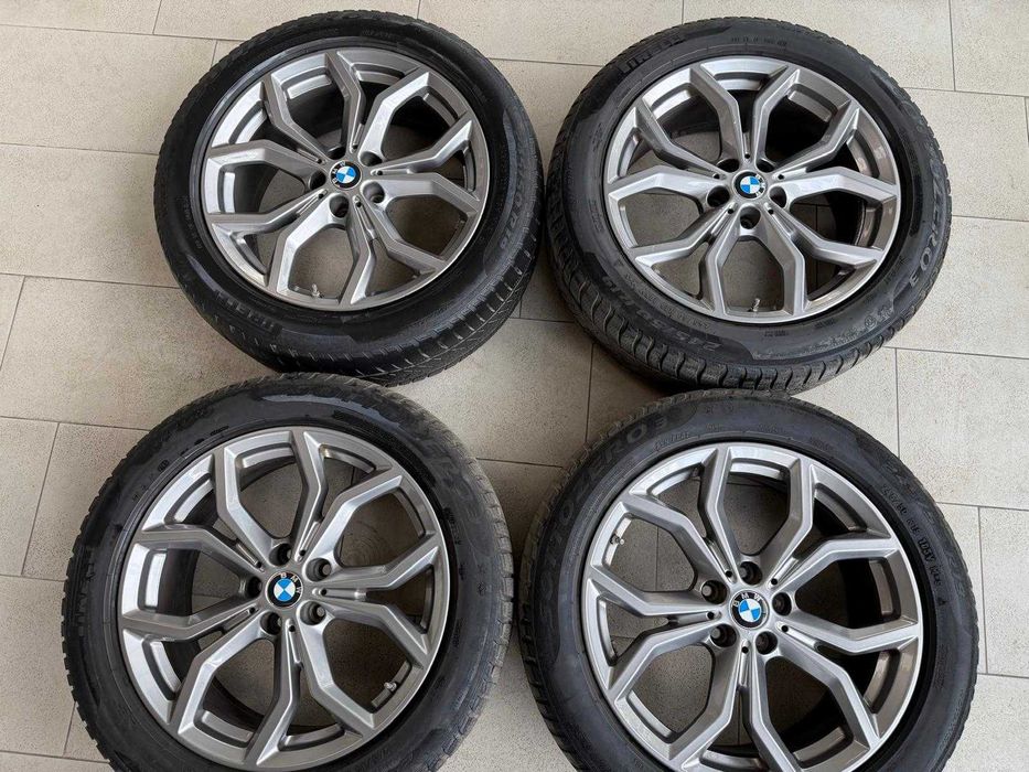 Set anvelope+jante cu steluta BMW X4 PIRELLI RUNFLAT 245/50 R19