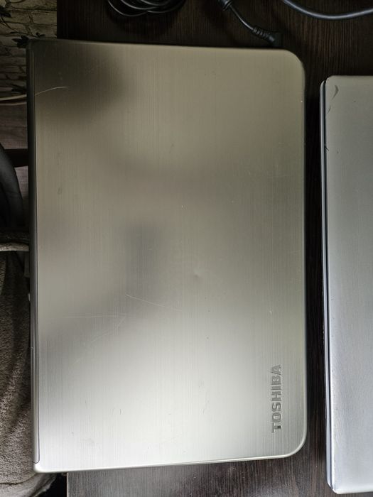 Laptop toshiba amd