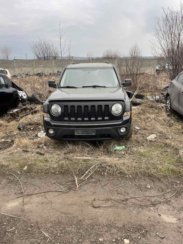 Jeep Patriot на части